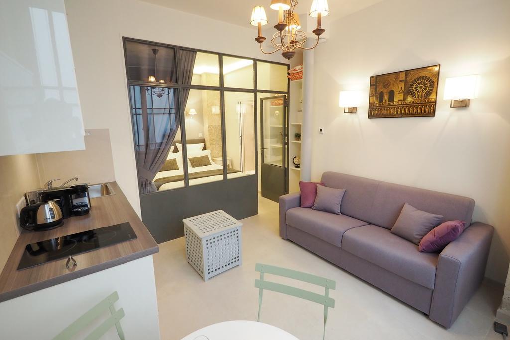 Saint Germain Cosy Chicsuites Paříž Pokoj fotografie