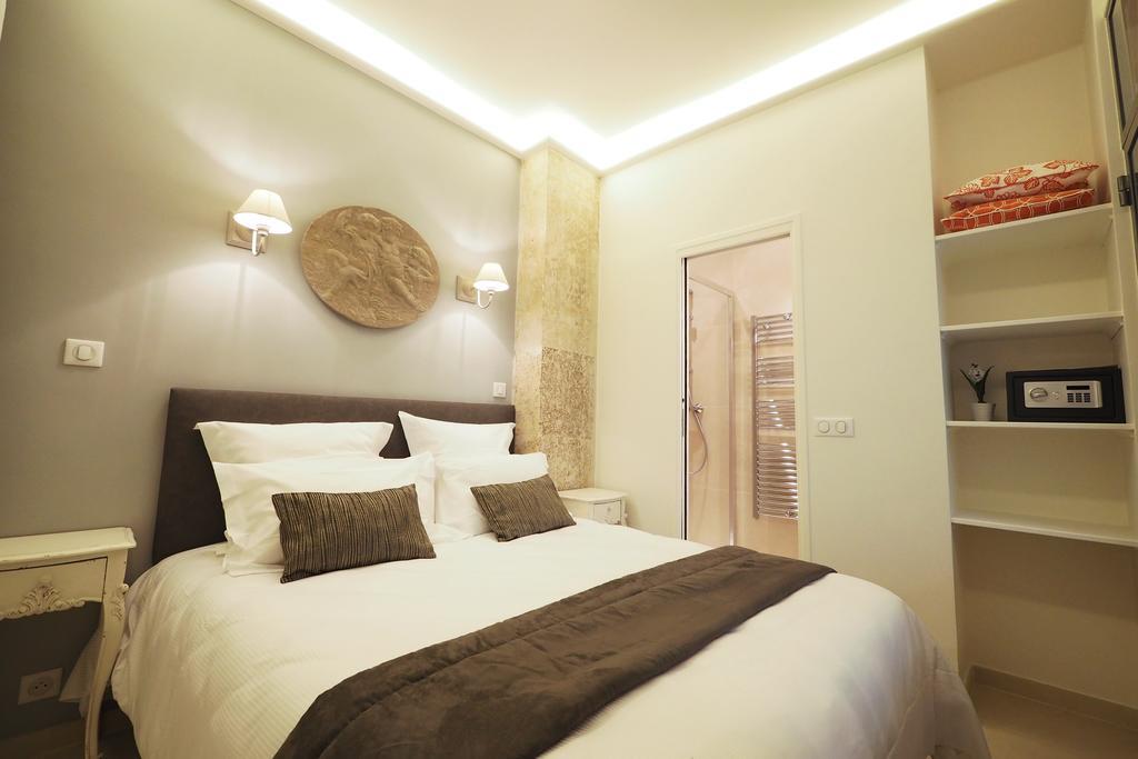 Saint Germain Cosy Chicsuites Paříž Pokoj fotografie
